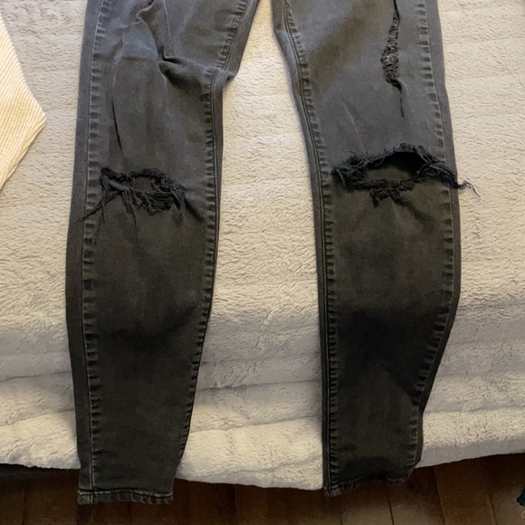 Black ripped jeans with zipper size 3 - Picture 2 of 4